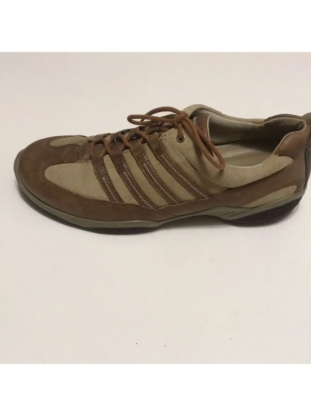 Men’s Ecco Suede/Leather Walking Shoe Size 40